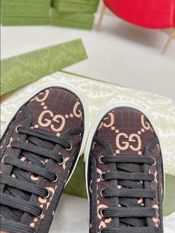 Men's Gucci Tennis 1977 Sneaker - CS69