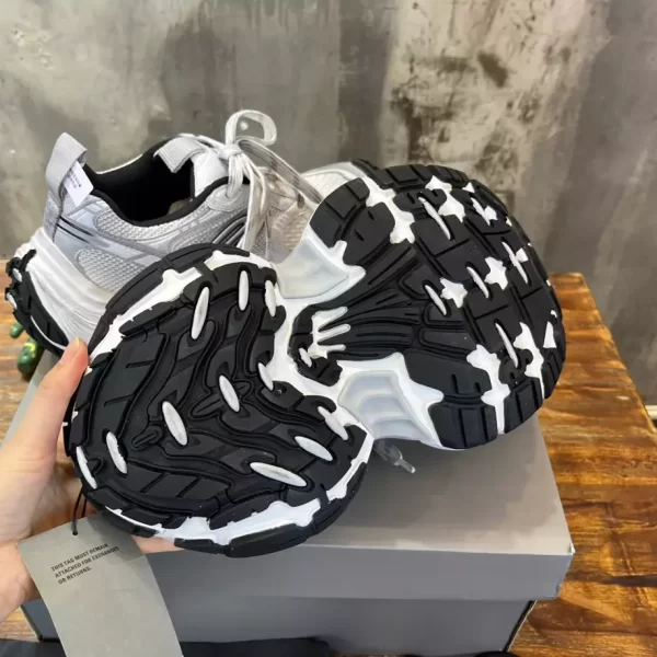 Balenciaga 10XL Sneaker - GS83