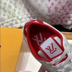 Louis Vuitton Charlie Sneaker - LS163