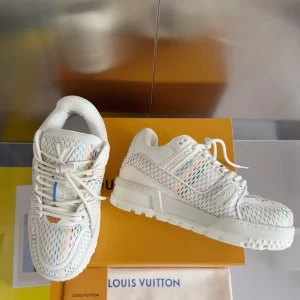 Louis Vuitton Trainer Maxi Sneaker - LS158