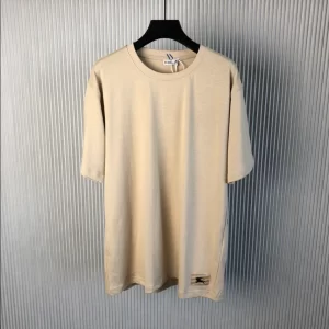 Burberry Cotton T-shirt - BR06