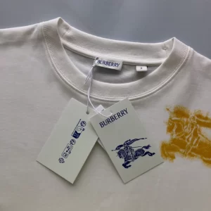 Burberry Cotton T-shirt - BR03