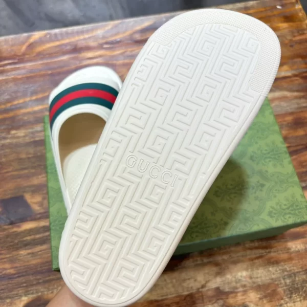 Gucci Web Slide Sandal - SG01