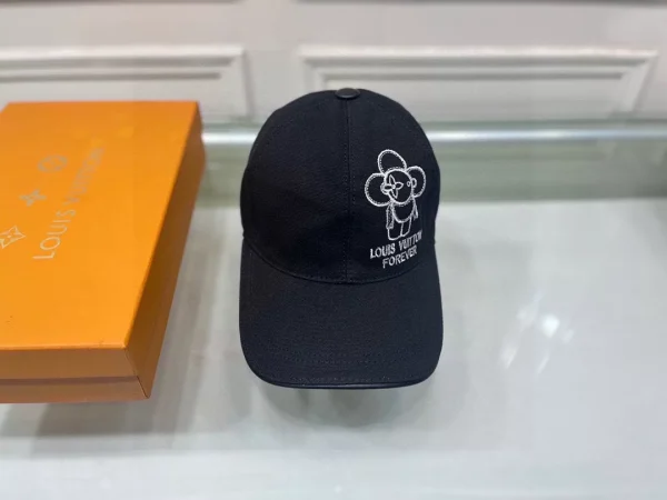 Louis Vuitton Cap - LCH26