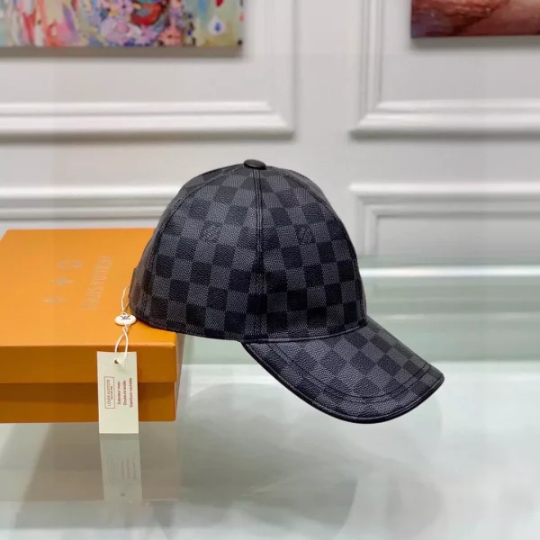 Louis Vuitton Cap - LCH60