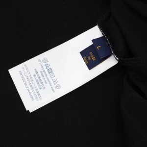 Louis Vuitton T-shirt - LT67