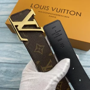 Louis Vuitton Belt - LB61