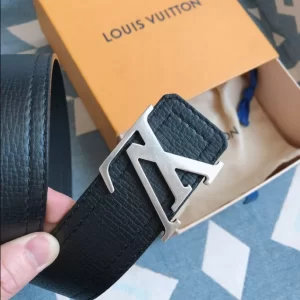 Louis Vuitton Belt - LB36