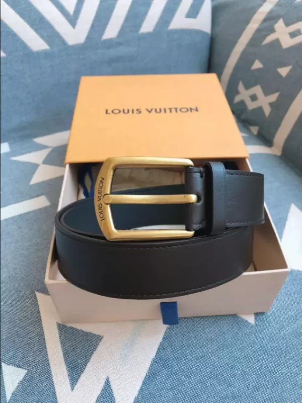 Louis Vuitton Belt - LB49