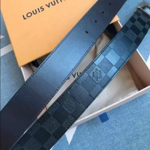 Louis Vuitton Belt - LB22