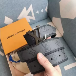 Louis Vuitton Belt - LB53