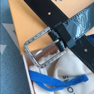 Louis Vuitton Belt - LB24