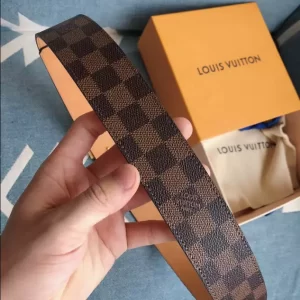 Louis Vuitton Belt - LB51