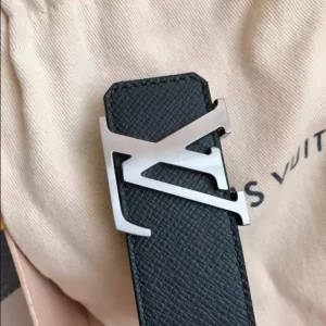 Louis Vuitton Belt - LB33