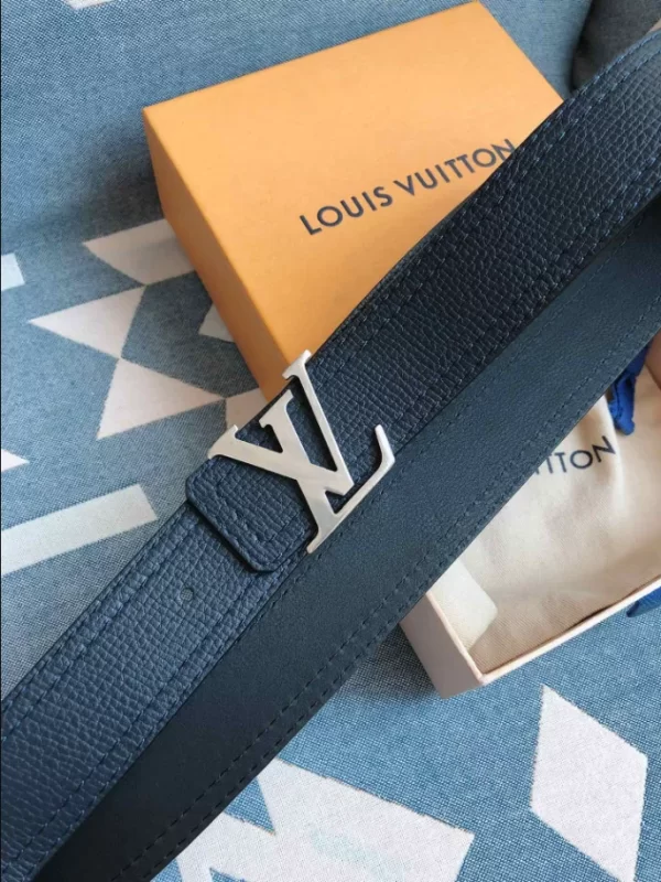 Louis Vuitton Belt - LB38