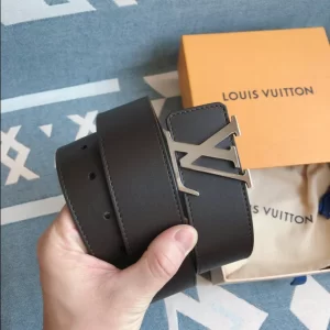 Louis Vuitton Belt - LB39