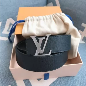 Louis Vuitton Belt - LB33