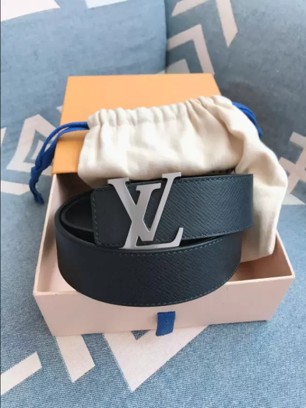 Louis Vuitton Belt - LB33