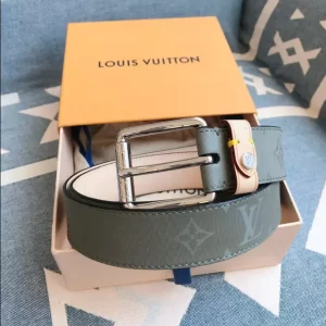 Louis Vuitton Belt - LB43