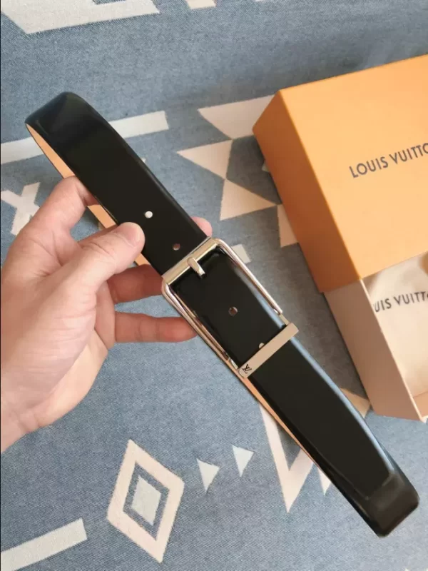 Louis Vuitton Belt - LB46