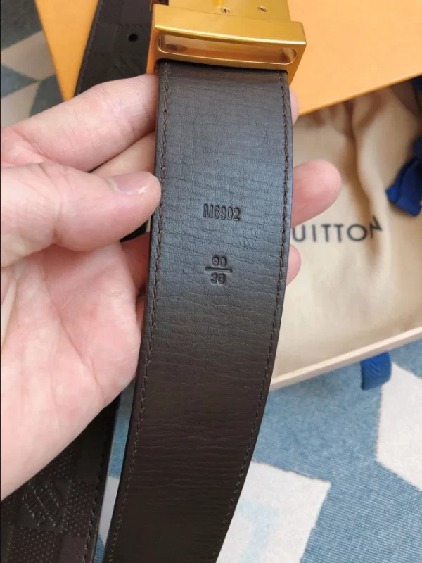 Louis Vuitton Belt - LB35