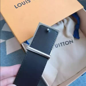 Louis Vuitton Belt - LB22