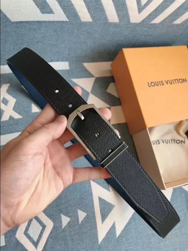 Louis Vuitton Belt - LB48