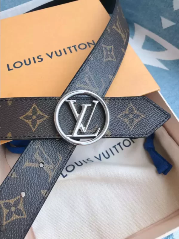 Louis Vuitton Belt - LB23