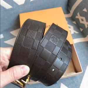 Louis Vuitton Belt - LB35