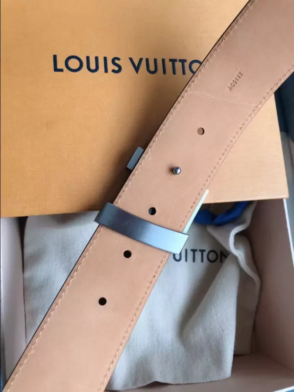 Louis Vuitton Belt - LB50