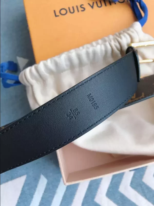 Louis Vuitton Belt - LB25