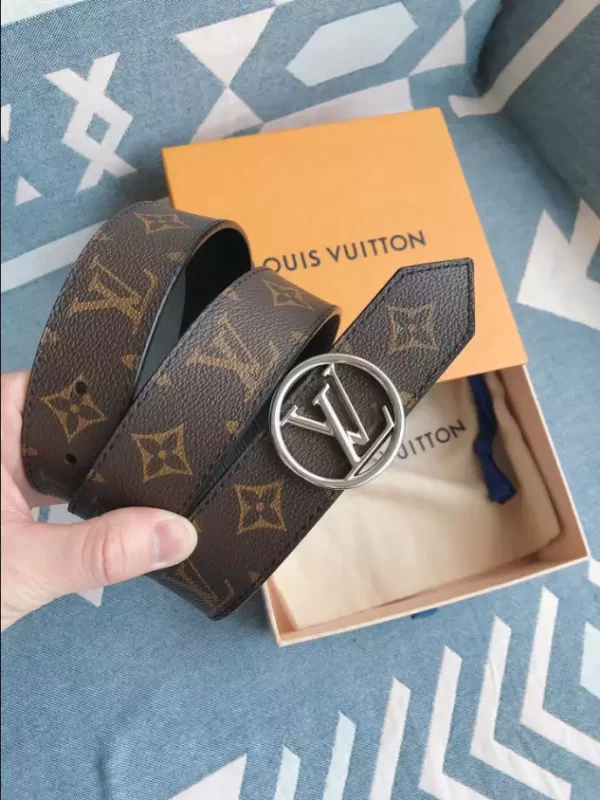 Louis Vuitton Belt - LB23