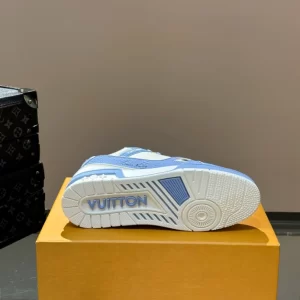 Louis Vuitton Trainer Sneaker In Blue - LS205