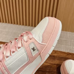 Louis Vuitton Trainer Sneaker In Pink - LS204