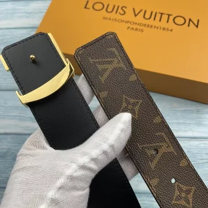 Louis Vuitton Belt - LB61