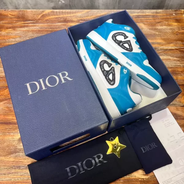 Dior B57 Low-Top Sneaker Blue and White Smooth Calfskin - DS106