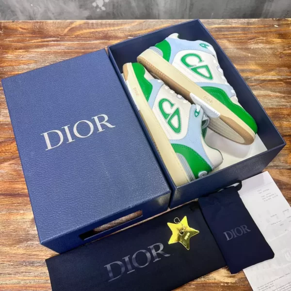 Dior B57 Low-Top Sneaker Green and Cream Smooth Calfskin - DS104