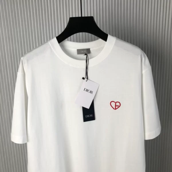 Dior CD Heart Relaxed-Fit T-Shirt - DT27