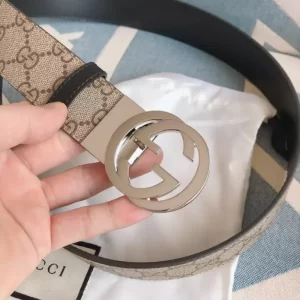 Gucci Reversible GG Supreme Belt - GB07