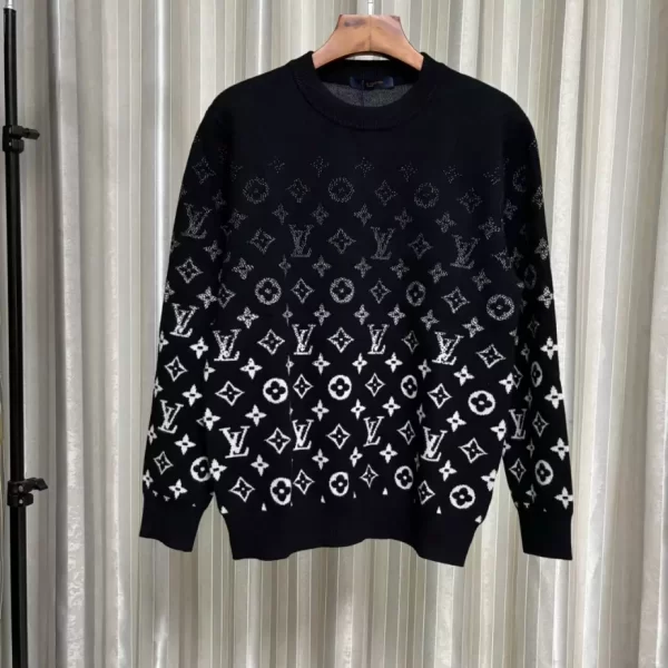 Louis Vuitton Lvse Monogram Degrade Crewneck - HL52