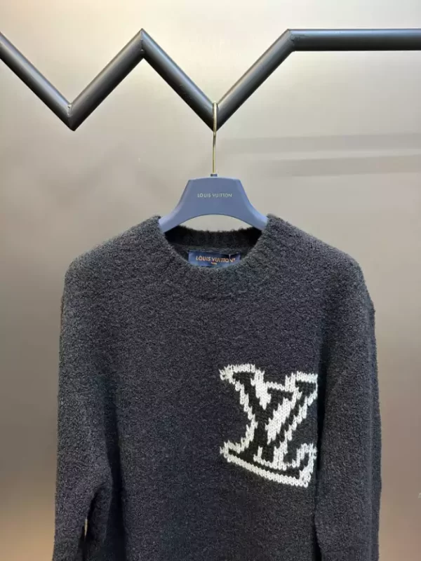 Louis Vuitton Wool Blend Crewneck - HL19