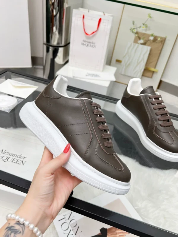 Alexander McQueen Oversized Retro Sneaker - AS35