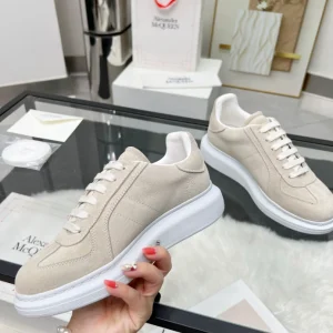 Alexander McQueen Oversized Retro Sneaker - AS38