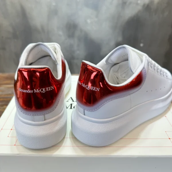 Alexander McQueen Oversized Sneaker - AS59