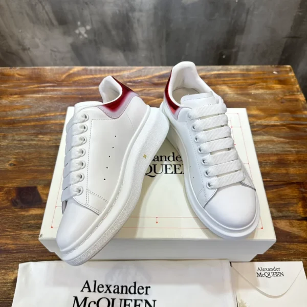 Alexander McQueen Oversized Sneaker - AS59