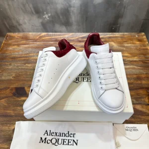 Alexander McQueen Oversized Sneaker - AS60