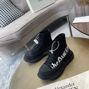 Alexander McQueen Tread Slick Boot - AS43