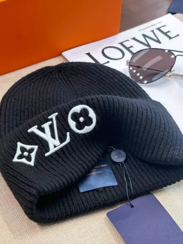 LV Headline Beanie - LCH61