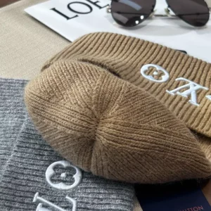 LV Headline Beanie - LCH63