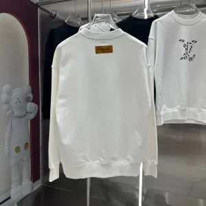 Louis Vuitton Sweatshirt - HL70